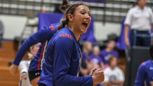 brooke townsend action photo 2022 2
