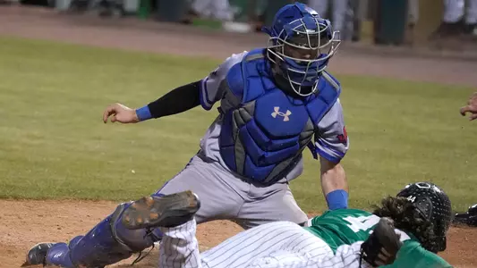 Sumbler Play At The Plate