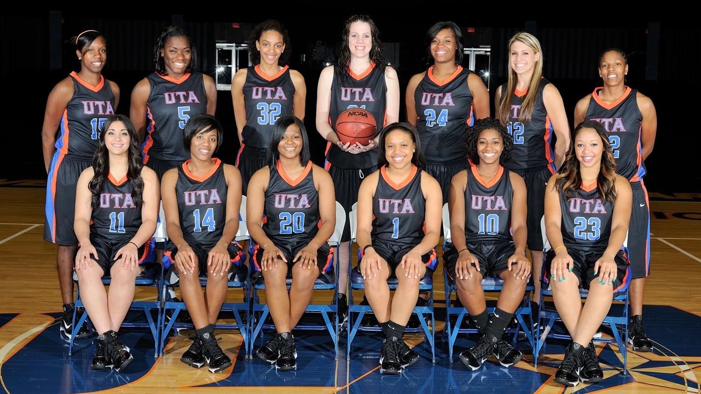 2009-10 wbb team photo