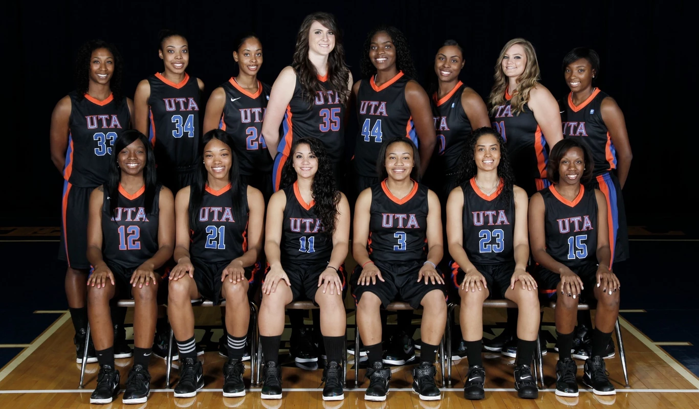 2011-12 wbb team photo