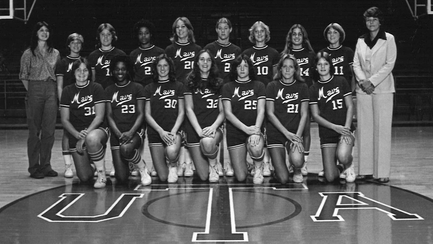 1978-79 WBB team photo