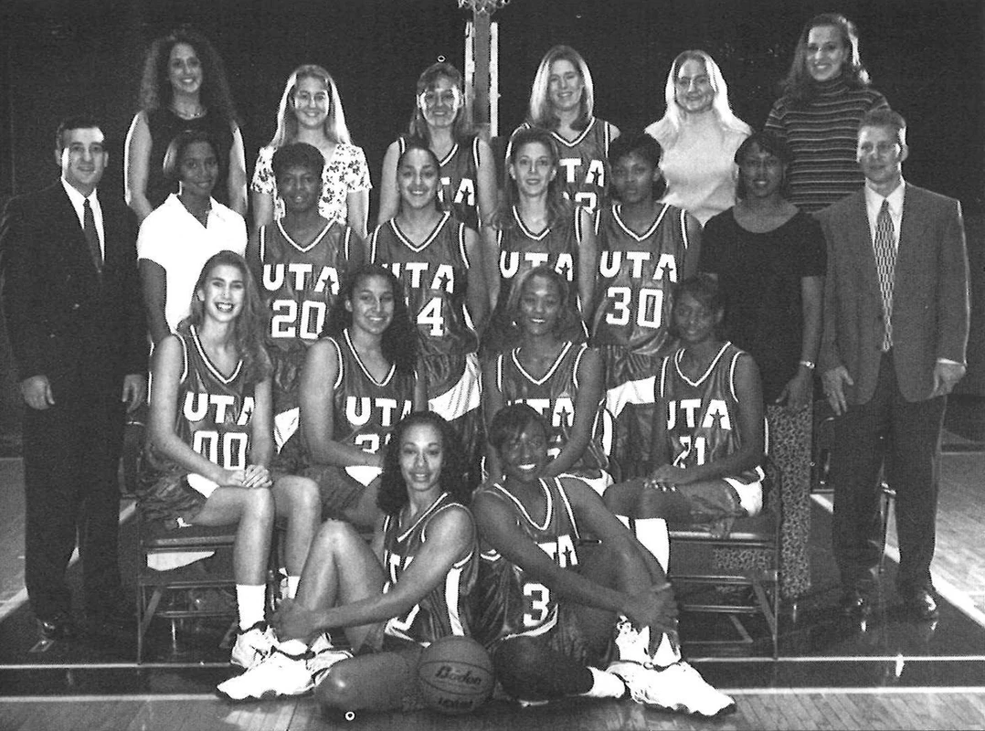 1997-98 WBB team photo