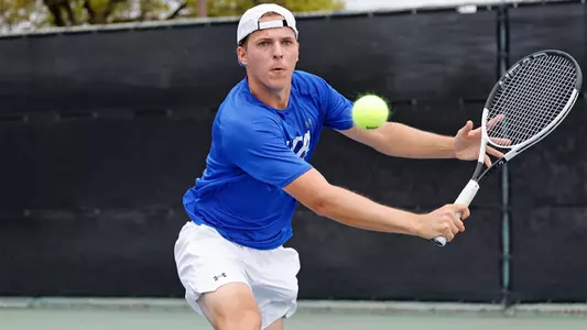 Pedro Sasso Backhand