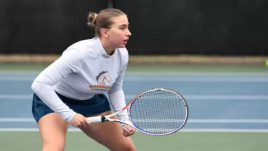 Ioana Ready For The Serve