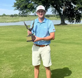 DC win at UNT