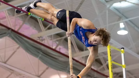 Brady Shadrick Indoor Pole Vault
