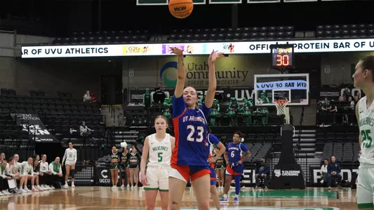 Taliyah Clark Shooting Free Throw at Utah Valley