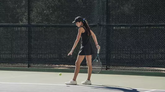 Natalia Gonzalez Preparing To Serve