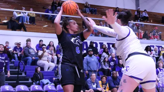 Avery Brittingham Looking To Pass At Tarleton State