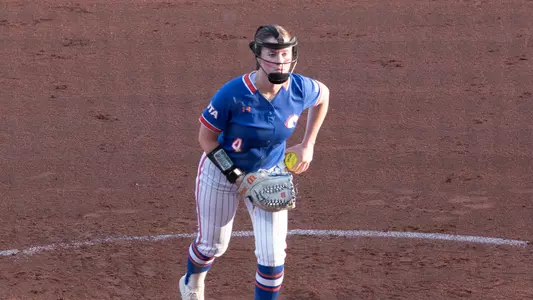 Hoelscher Pitching