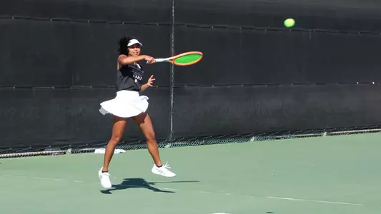 Mialy Ranaivo Forehand Return