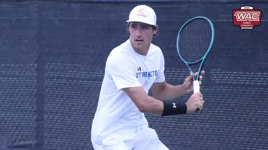 Andres Medus Prepares For Backhand