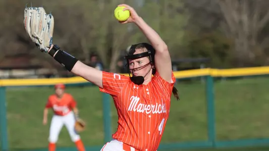 Hoelscher Pitching