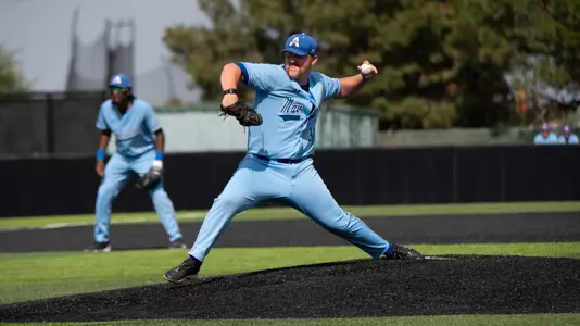 Winkler pitching