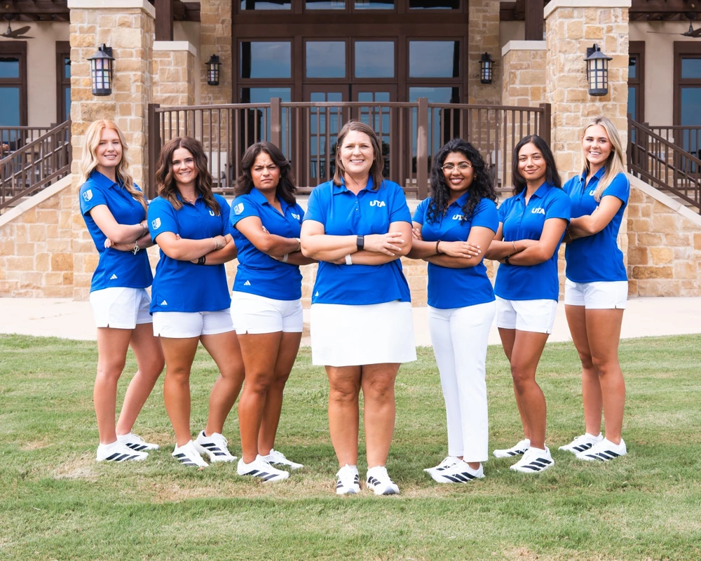 WGolf Team Photo 26-27