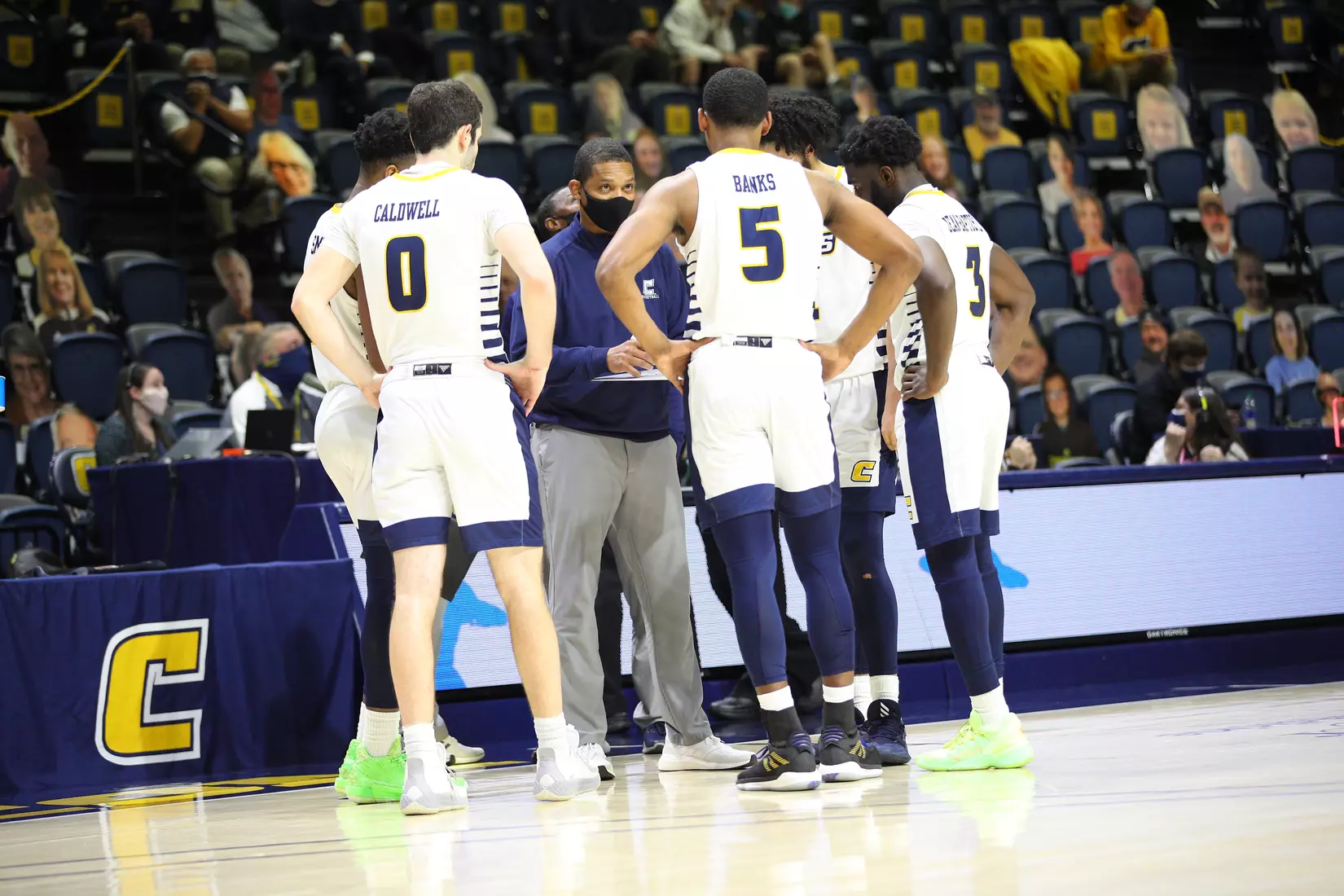 Mocs vs. ETSU.