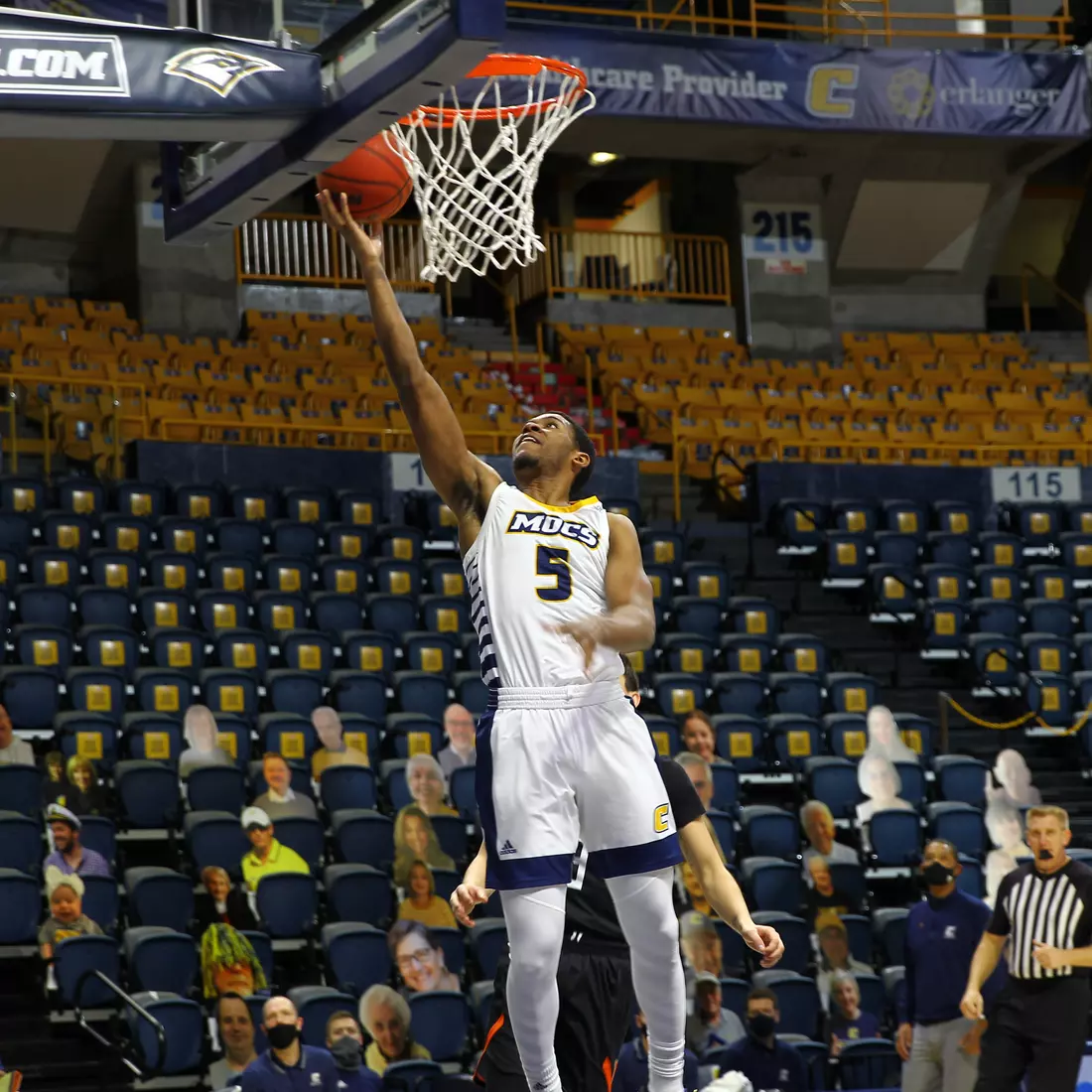 Darius Banks.