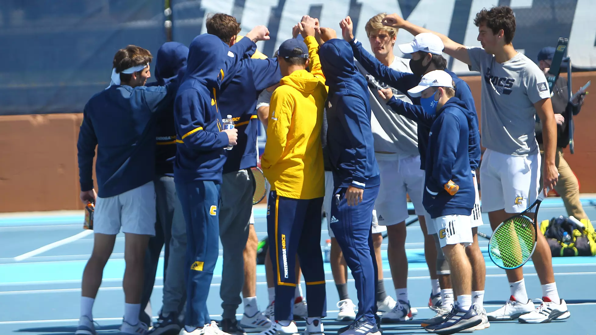 Mocs vs. ETSU.