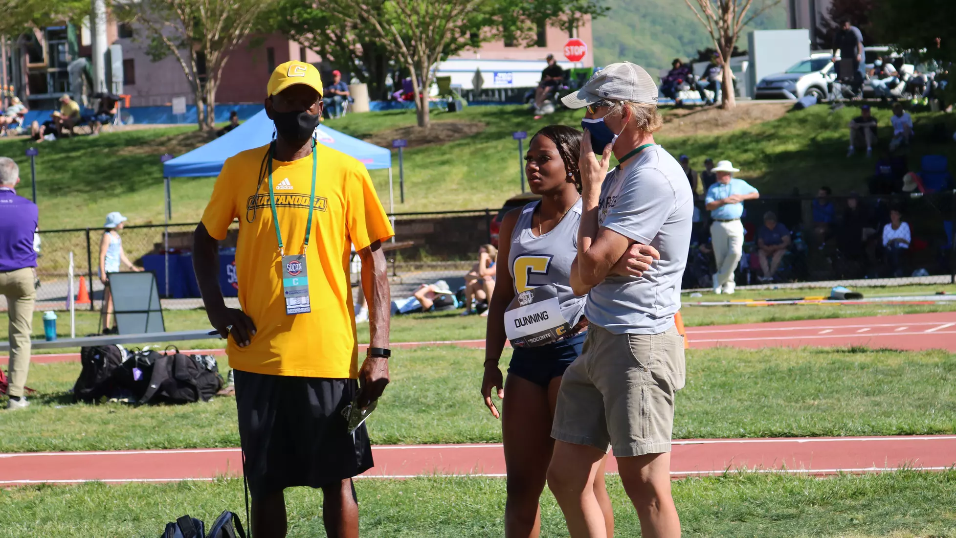 Mike Gadson (l), Kimbra Dunning, Andy Meyer