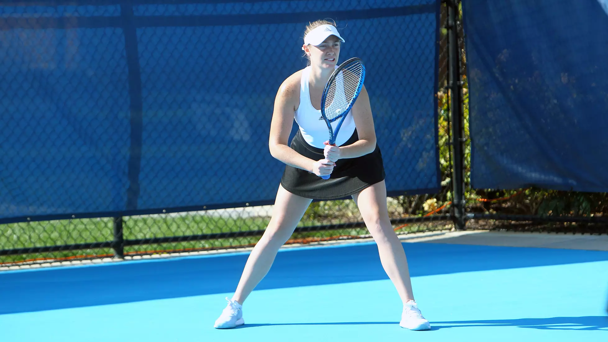 Sophomore Lilly Holmes.