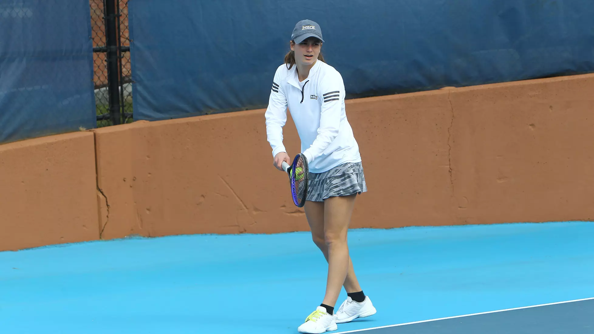 Junior Emma Van Hee.