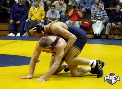 Wrestlers' Win Streak Snapped by No. 5 Central Michigan