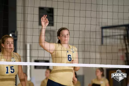 Lady Mocs Fall in Tight Match with Davidson