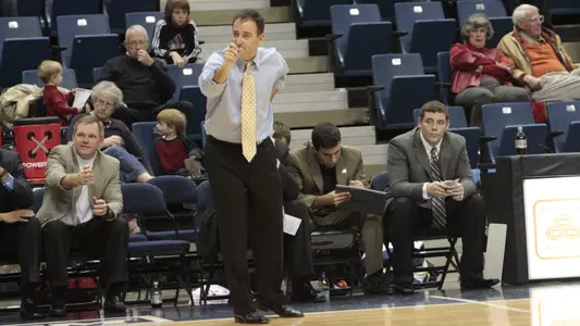 Mocs Drop Tennessee Temple 84-52
