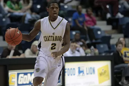 Mocs' Defense Dominates in 76-59 Win Over Long Island