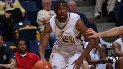 Mocs Lose 62-49 at UNC Greensboro