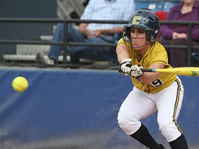 Gamecocks Sweep Dramatic Doubleheader