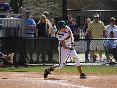 Hutchison?s Grand Slam Gives Lady Mocs Sweep Over Western Carolina
