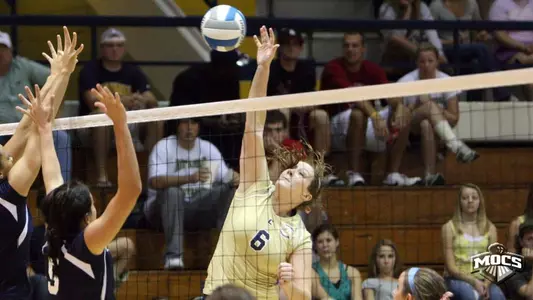 Barnes, Kuhn Lead Sweep Over Western Carolina