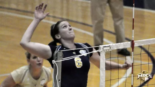 Lady Mocs Cruise to Three-Set Win at Western Carolina