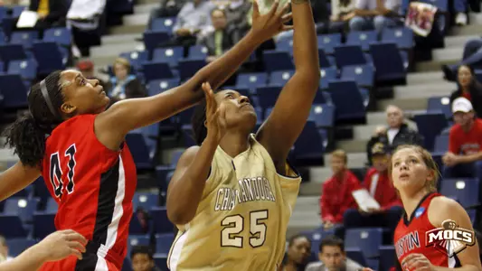 Lady Mocs Hold Off Austin Peay 71-61