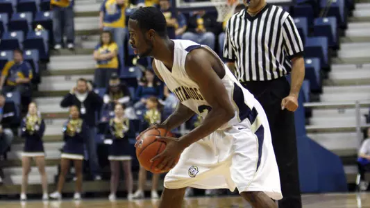 Mocs Roll to 107-48 Win Over Reinhardt