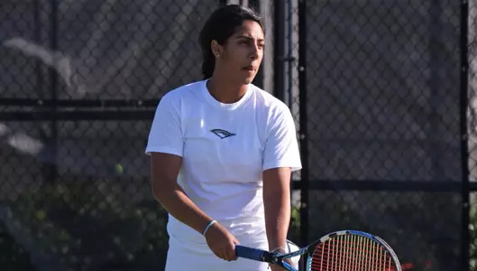 Women's Tennis Falls at MTSU 6-1