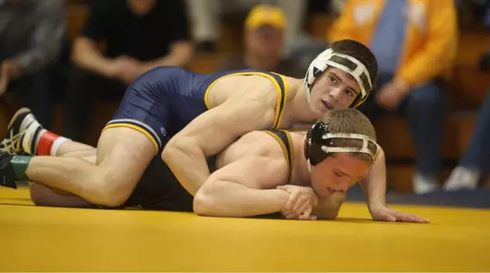 Pavlou Wins 149 Title at SoCon Championships