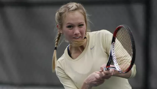 Green Gets Singles Win at Elon