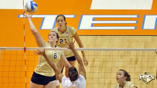 Barnes' 22 Kills Leads Lady Mocs over Troy