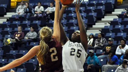 Elon Snaps Lady Mocs Win Streak with 74-61 Win