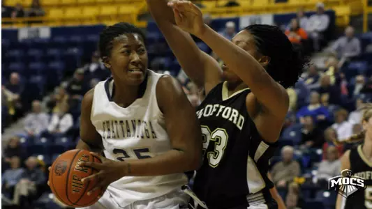 Hood's 40 Leads Lady Mocs Comeback Over Wofford