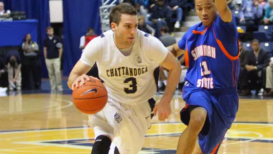 Chattanooga Claims 65-63 Nail-biter over Savannah State