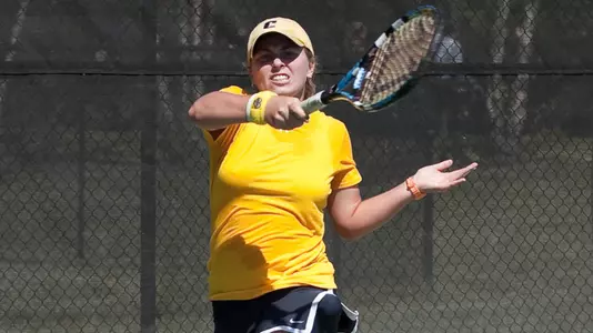 Lady Mocs Post a 5-2 Comeback Win at Elon