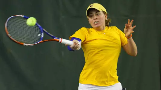Lady Mocs Drop a 5-2 Match to MTSU