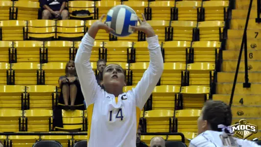 Mocs Volleyball Competitive in Loss at Southern Miss