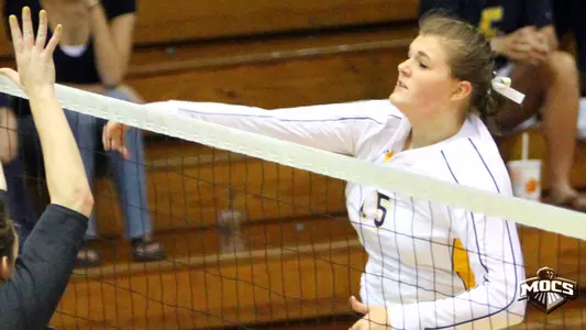 Volleyball Falls to Mercer, 3-0