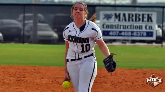 Reed Notches 400th School Win in Doubleheader Sweep