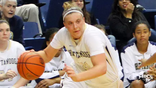 Hall, Hood Lead Lady Mocs to Season Finale Victory
