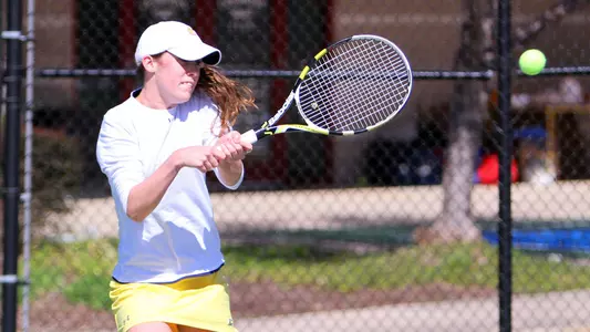 Lady Mocs Fall at Furman 4-3